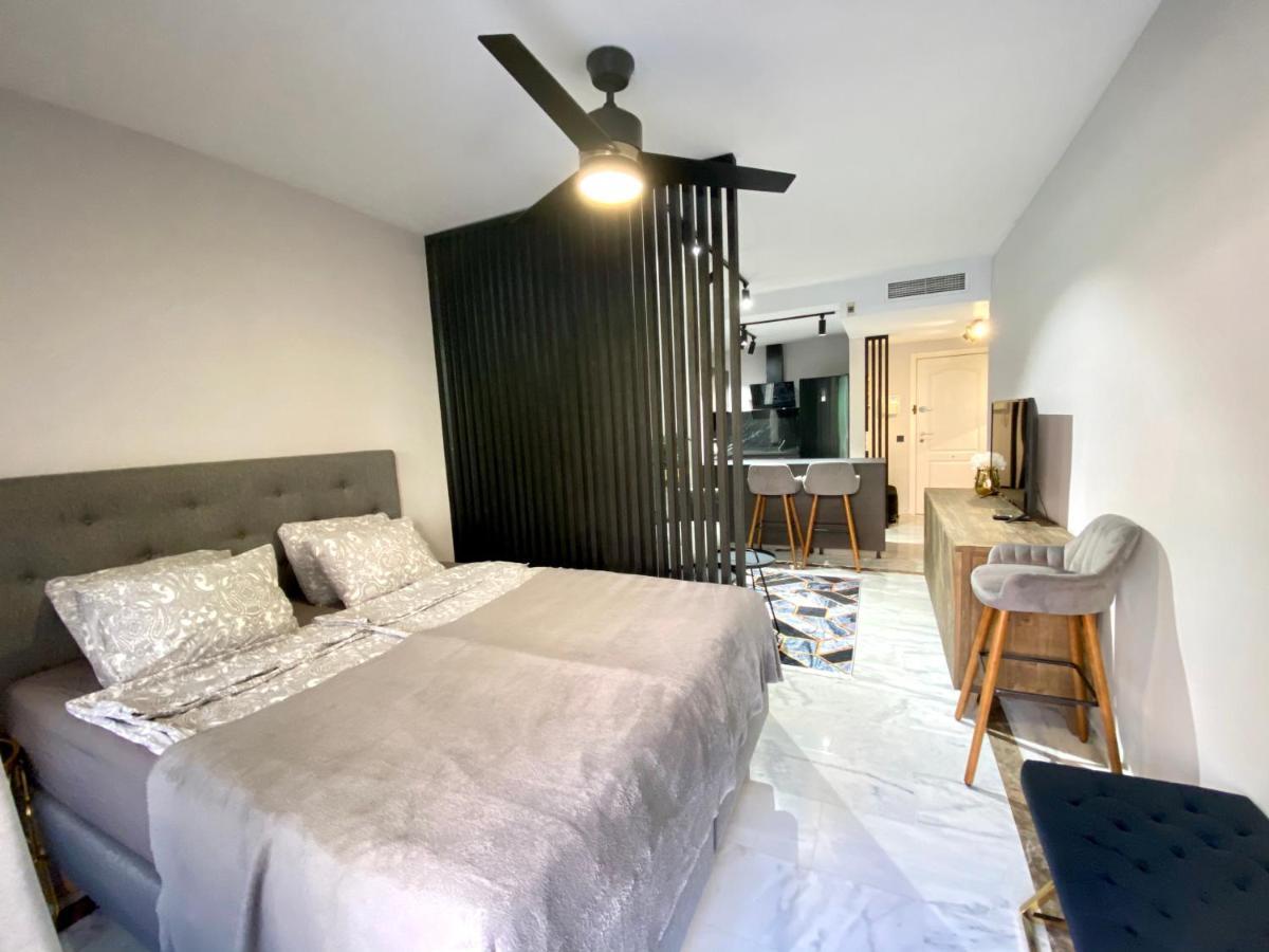 Appartamento Golden Mile 2-bedroom *